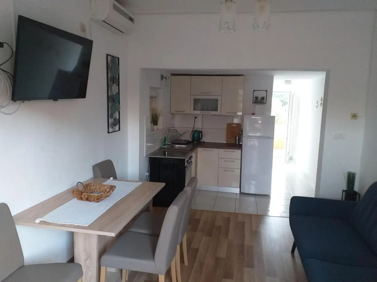 Apartments Golic Biograd Na Moru 0*,  Croazia