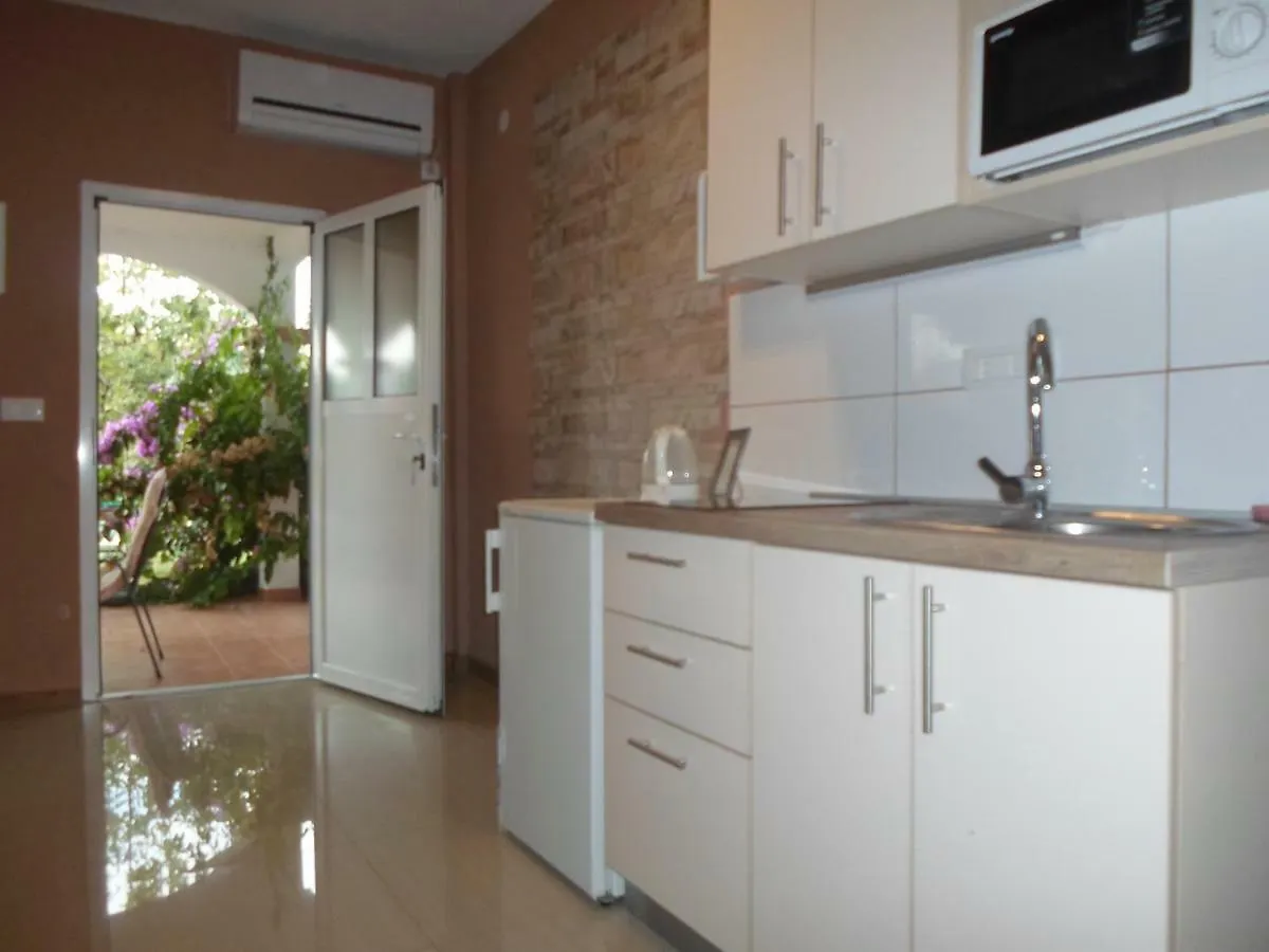 Apartments Golic Biograd Na Moru